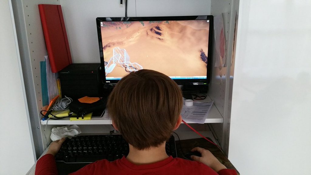 enfant-geek-jeu-pc